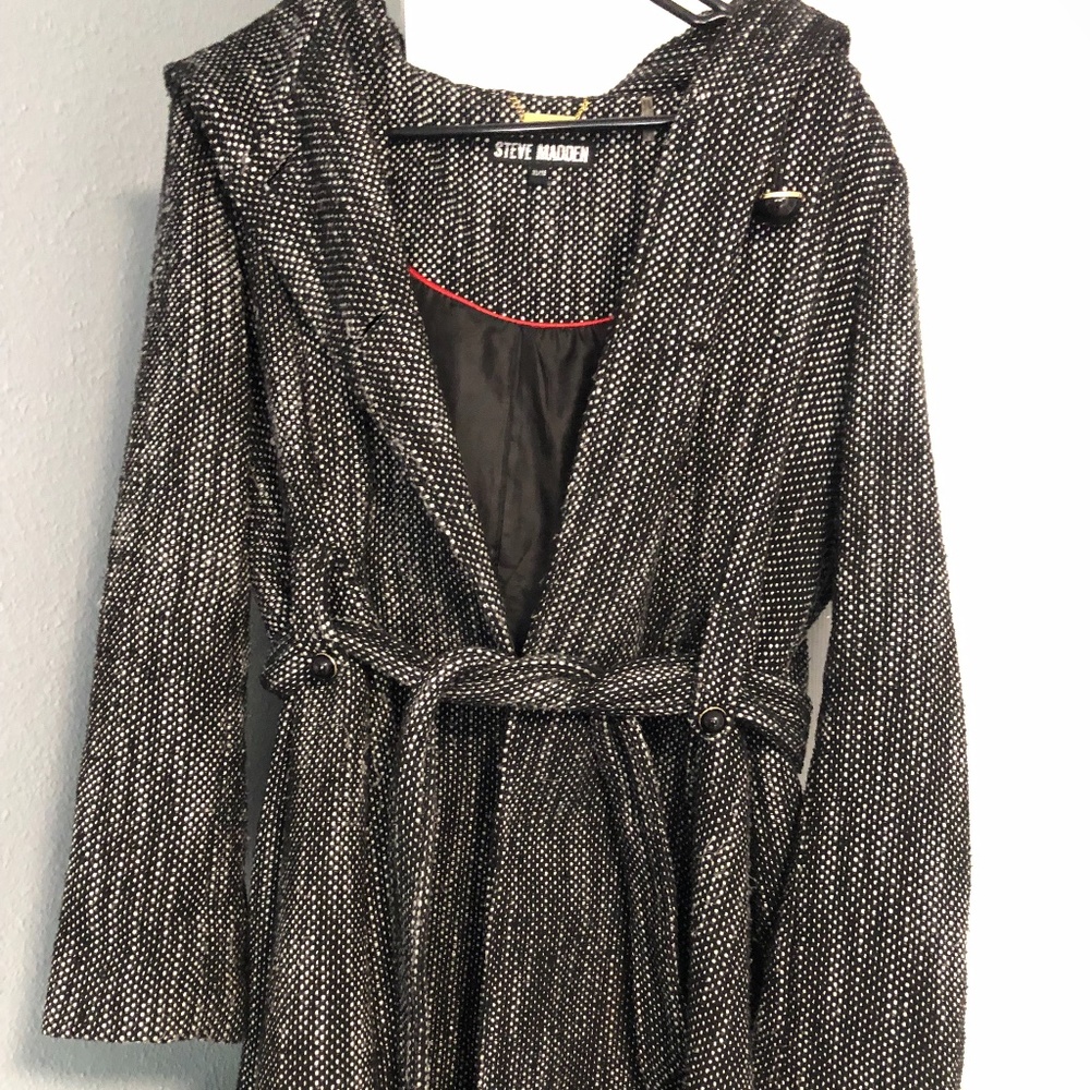 Steve Madden black and white thick winter coat a-line with hood